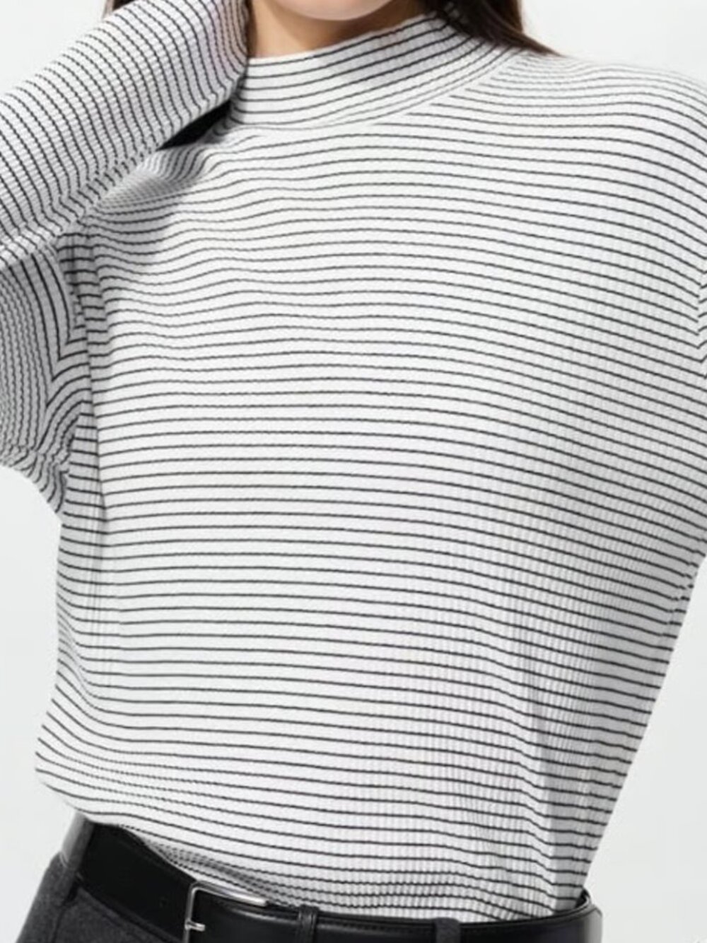 Uniqlo Black & White Striped Mock Neck Long Sleeve Top